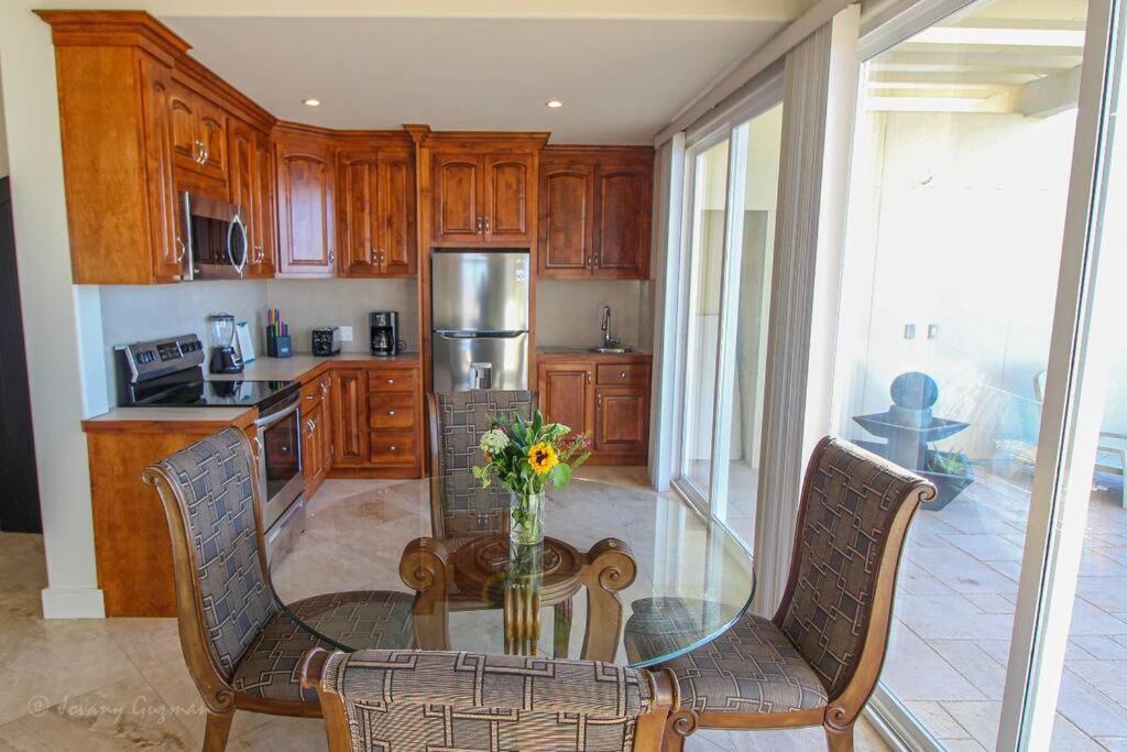 Access - Beach Penthouse Papas And Beer 2 Miles Wifi Rosarito Esterno foto